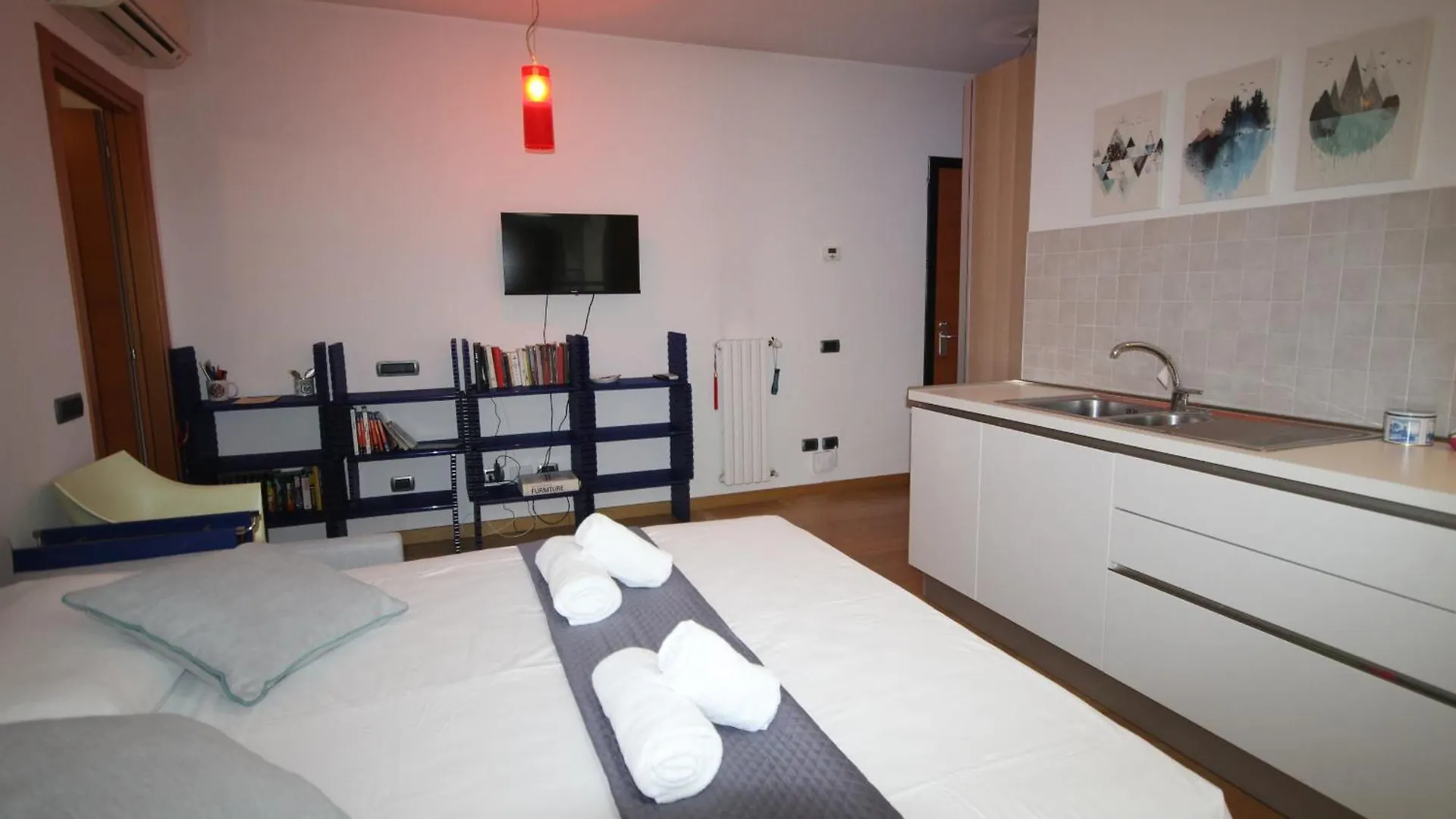 Cola Montano Apartment 밀라노 0*,  이탈리아